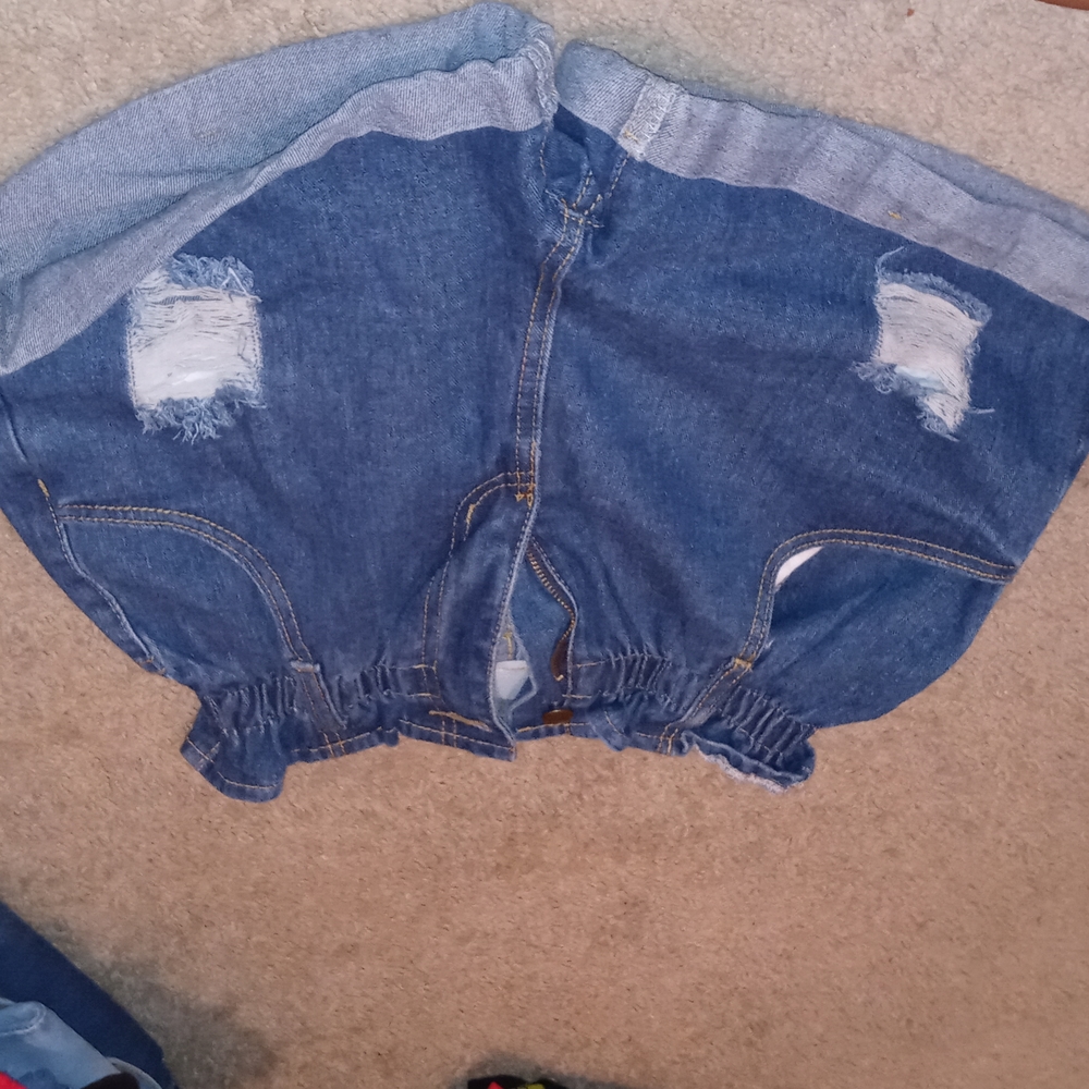 High wasted shorts
